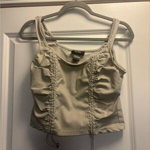 Just Polly Cream Ruched Crop Tank Size Large